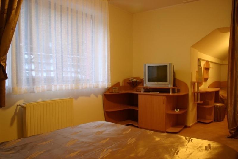 Pensiunea Turistica Delmonte Holiday Hotel Sinaia Szoba fotó
